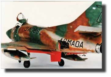 Douglas A-4Q Skyhawk. Scratch Built in metal by Rojas Bazán. 1:10 scale. Built in 1983 for the Museo Naval de la Nación, Buenos Aires. This huge model its "lost". Any information on his whereabouts will be welcome. Douglas A-4Q Skyhawk. Scratch Built in metal by Rojas Bazán. 1:10 scale. Built in 1983 for the Museo Naval de la Nación, Buenos Aires. This huge model its "lost". Any information on his whereabouts will be welcome.